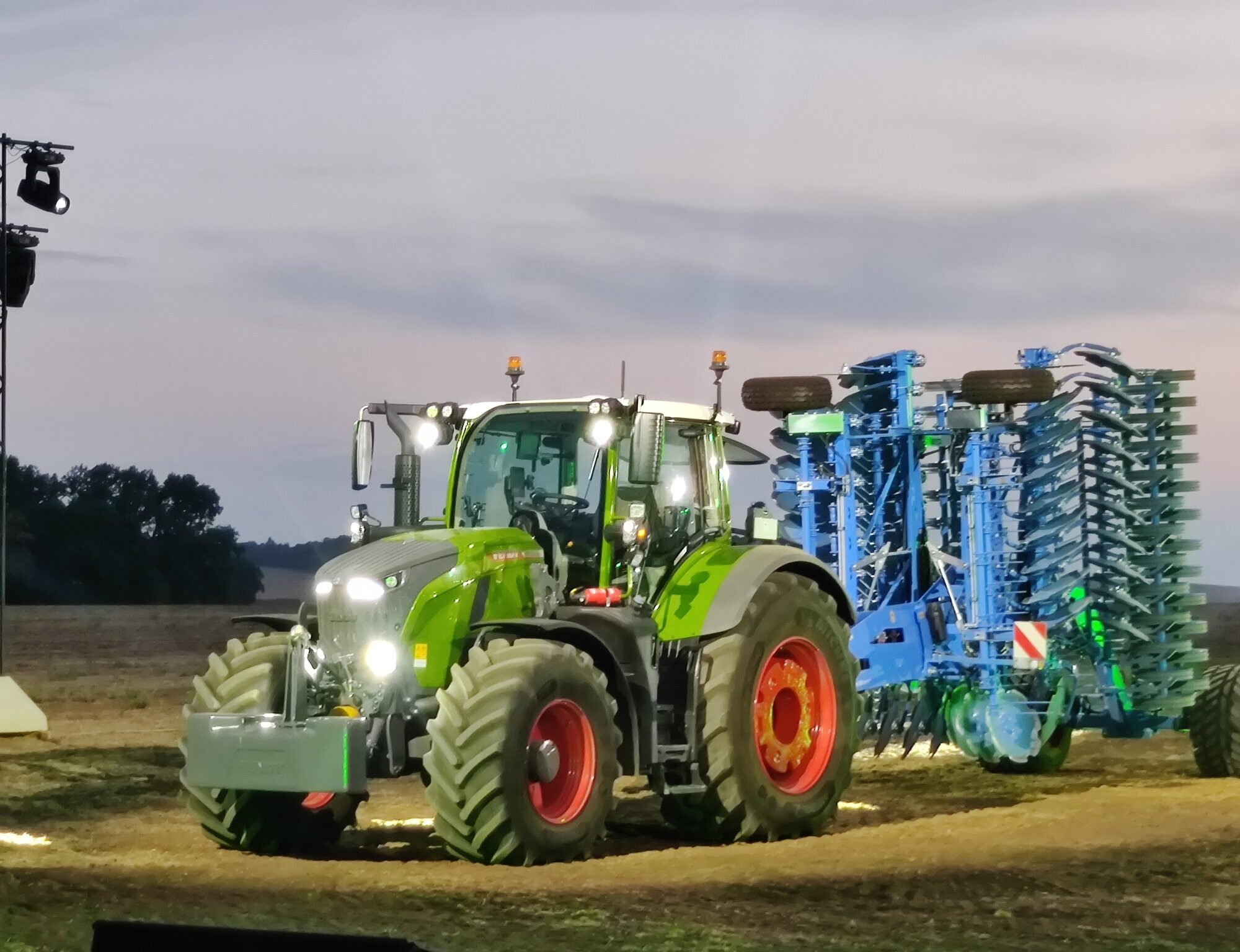 Alcatraz Island schrijven constante Nieuwe Fendt 700 Vario trekkers vallen in zelfde klasse als huidige Fendt  800-trekkers | LandbouwMechanisatie